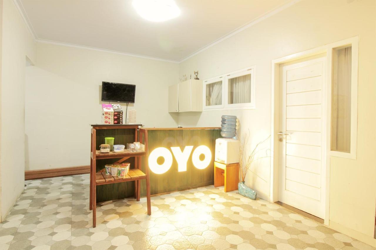 Oyo 396 Tibrae Residence Syariah Lembang Exterior foto